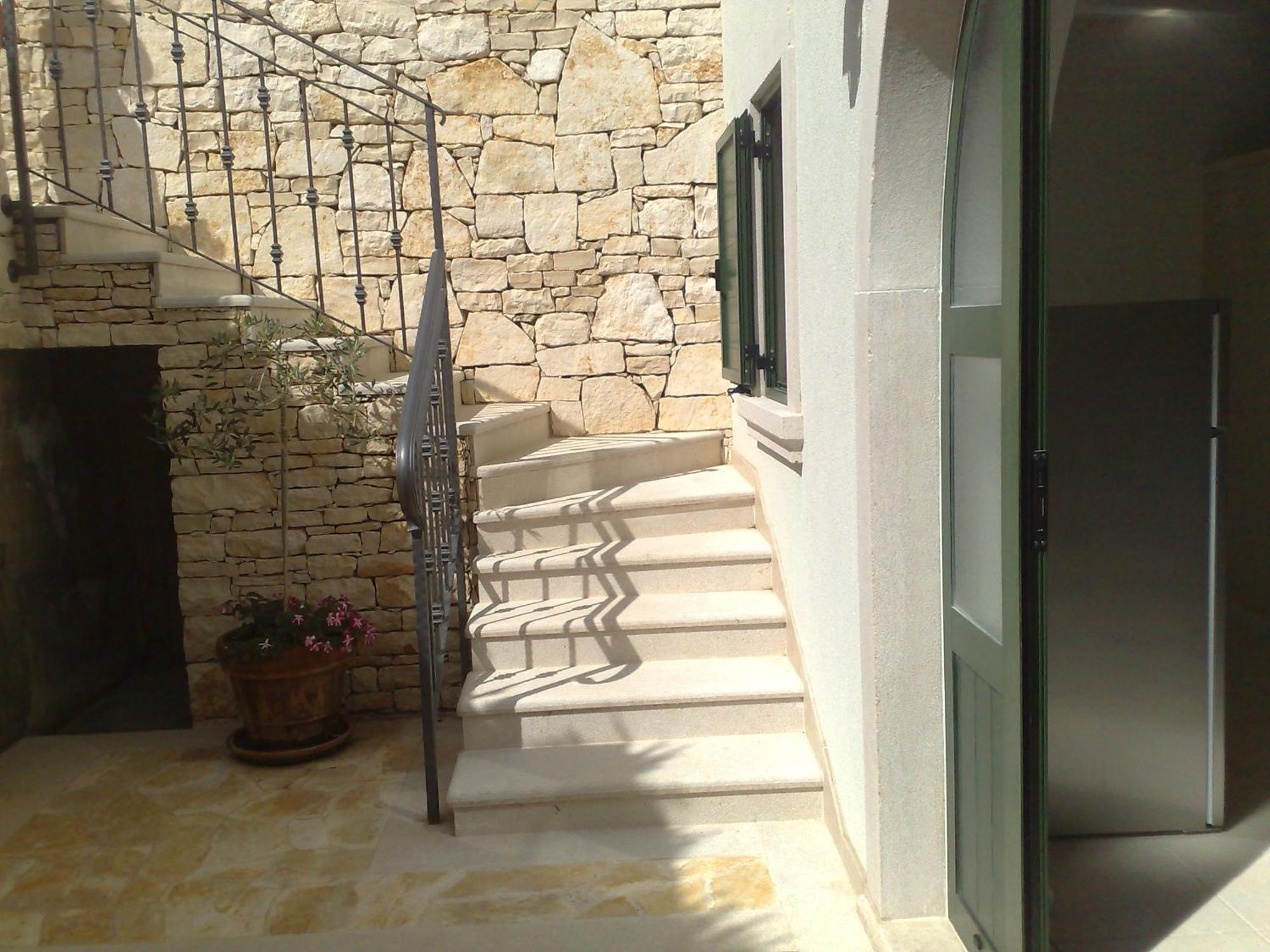 Apartments Villa Ina Brsec Exterior photo