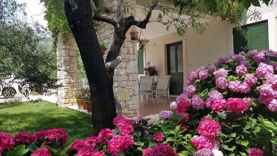 Apartments Villa Ina Brsec Exterior photo